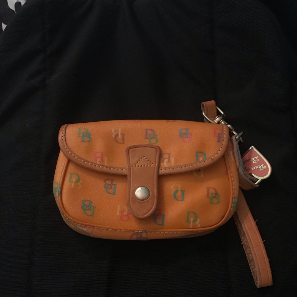 Dooney and Bourke clutch!!! REAL*
